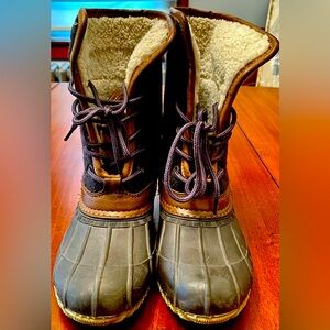 Tommy Hilfiger boots